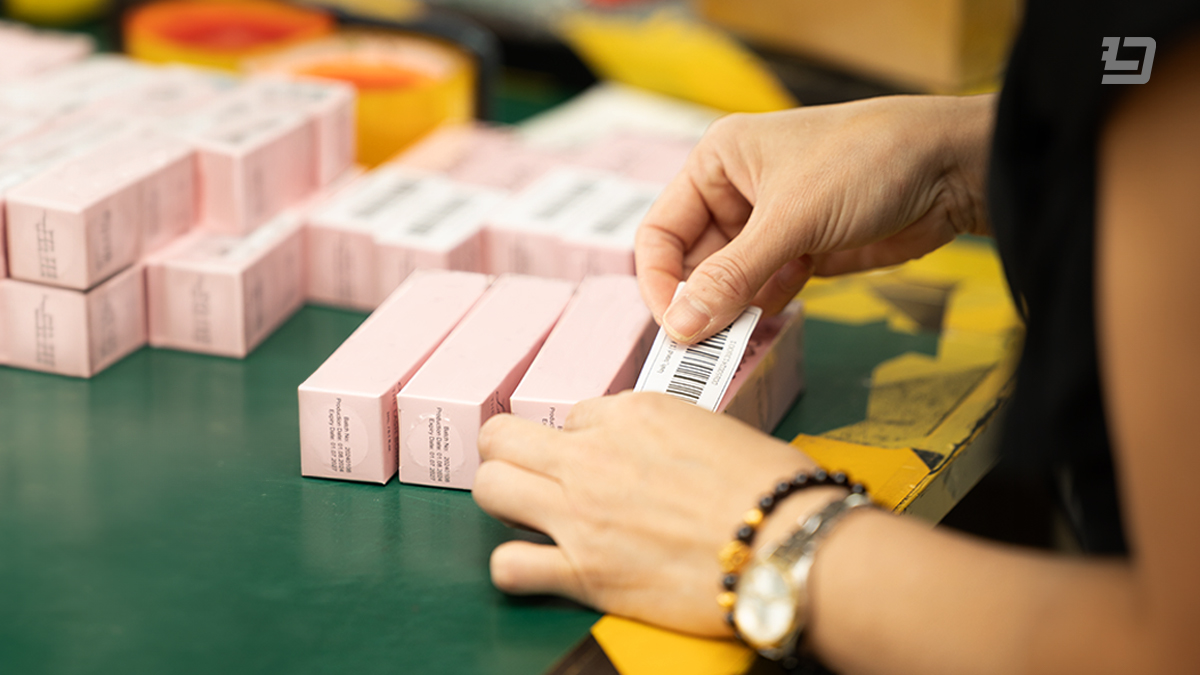 China Manufacturing White and Private Label